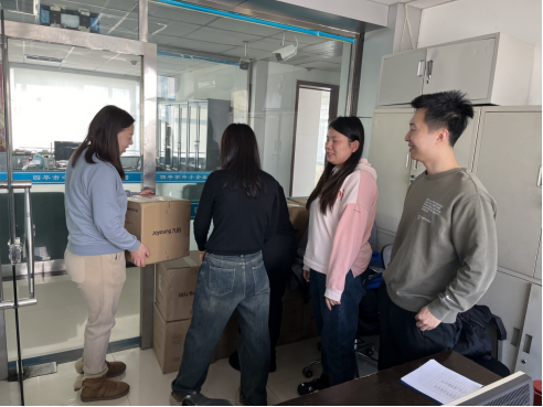 庆祝国际妇女节，彰显女性员工力量